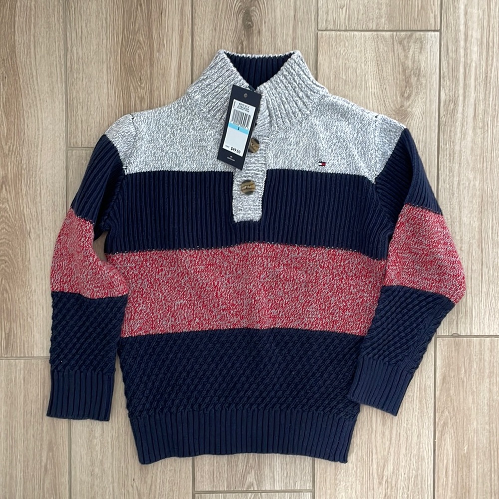 NWT Boys Tommy Hilfiger Sweater size 5